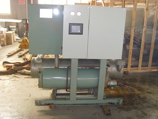 武陵酒店中央空调不停机清洗方法介绍